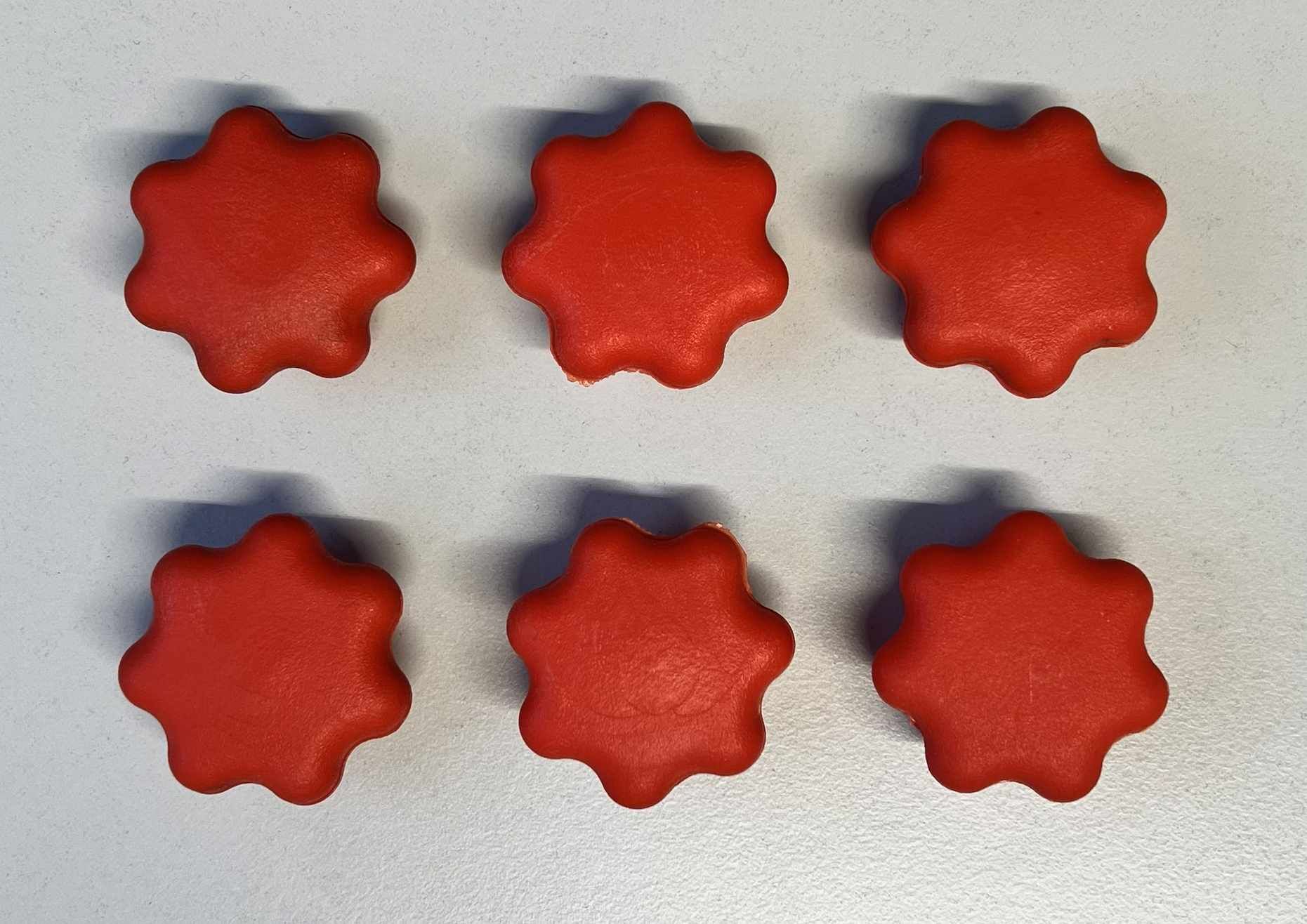 Essen, Süßigkeiten, 6er Set Sternradmuttern für Schlitten