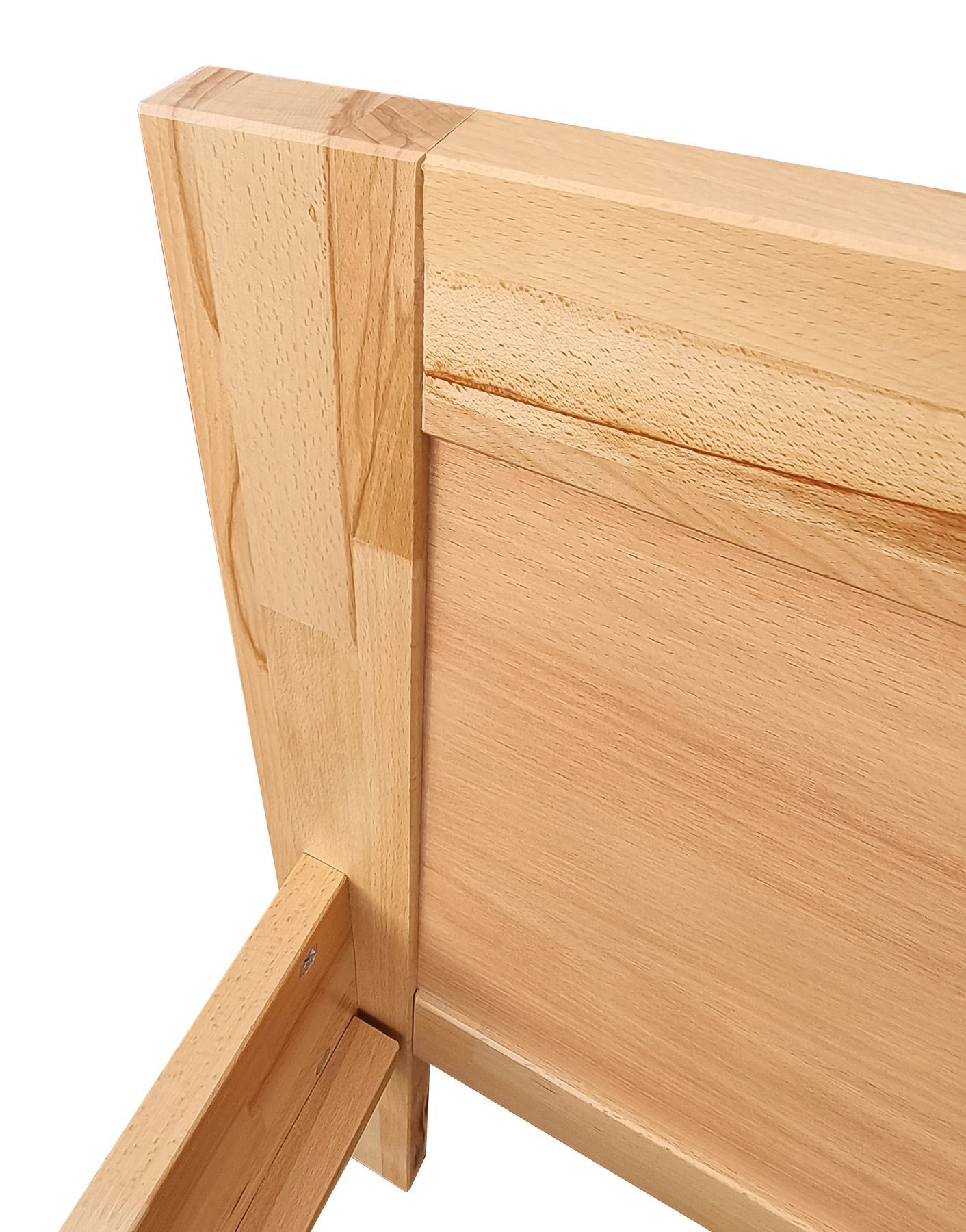Holz, Bettrahmen, Holzfront, Lamellenholz, Naturholz, Kopfteil und Seitenteil im Detail