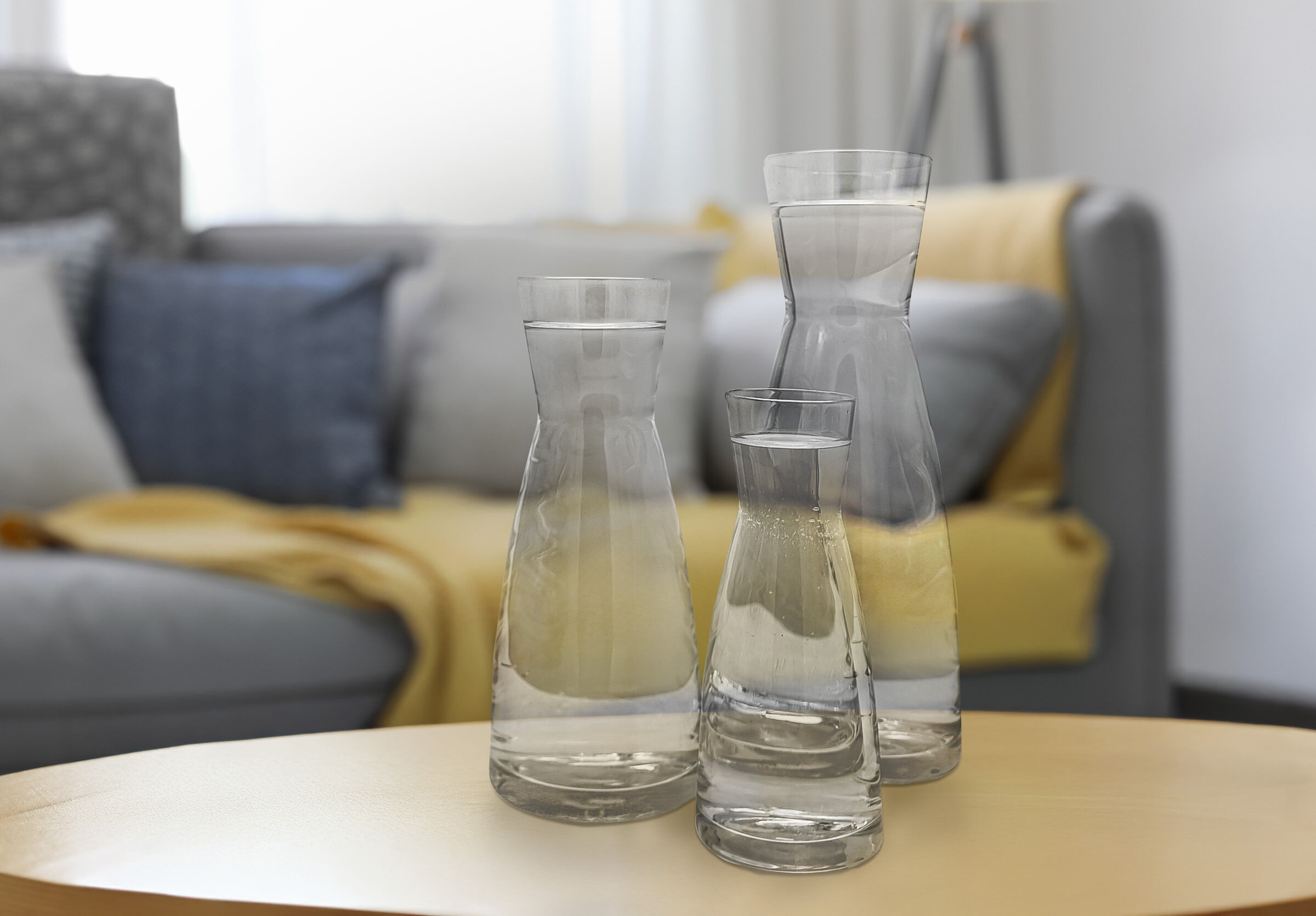 Glas, Vasen, Wasser, Trinkgläser, Dekoration, kleine Karaffe Größenvergleich