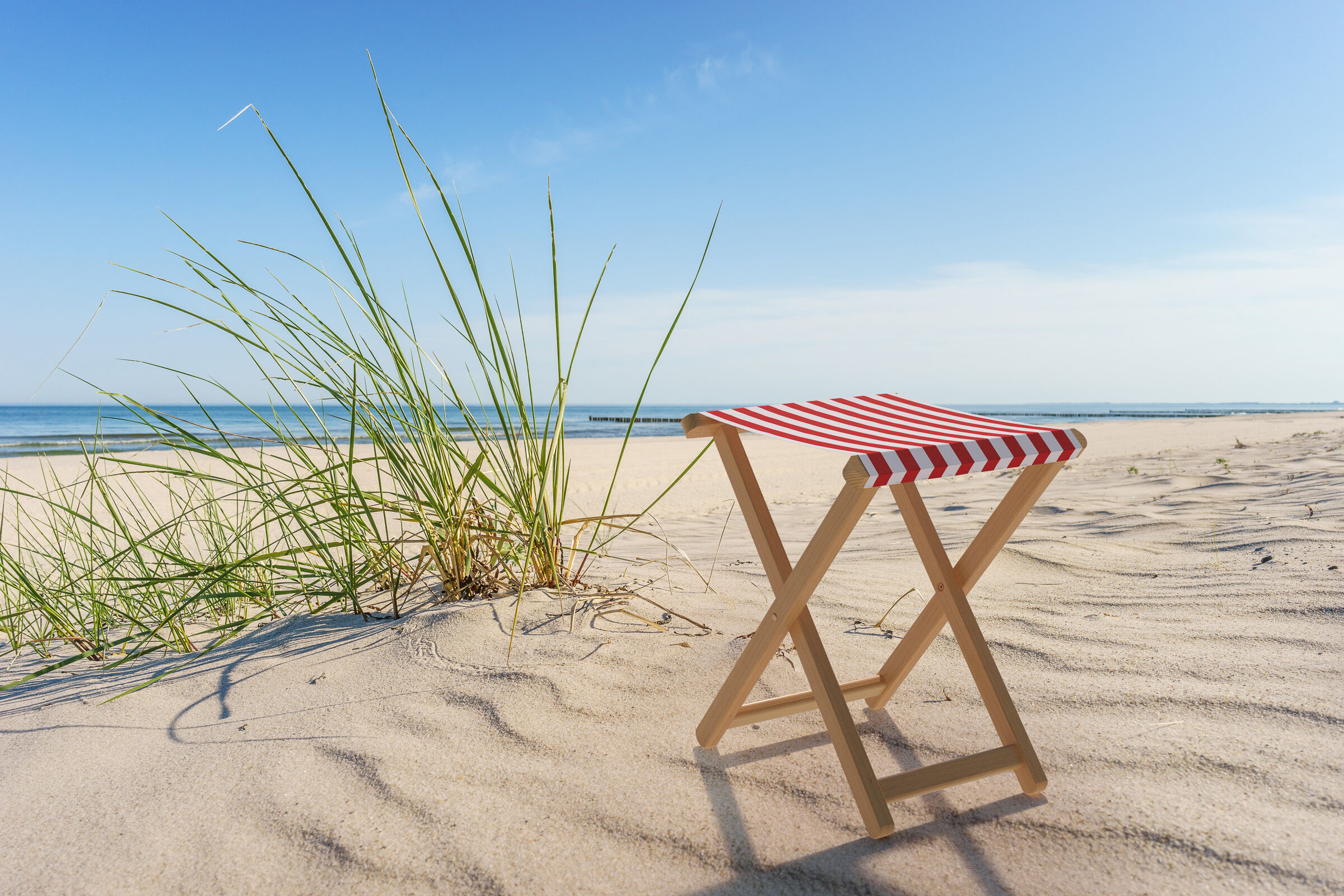 strand, strandkorb, liegestuhl, sand, meer, Kompakter Klappstuhl Sitzstoff rot-weiß
