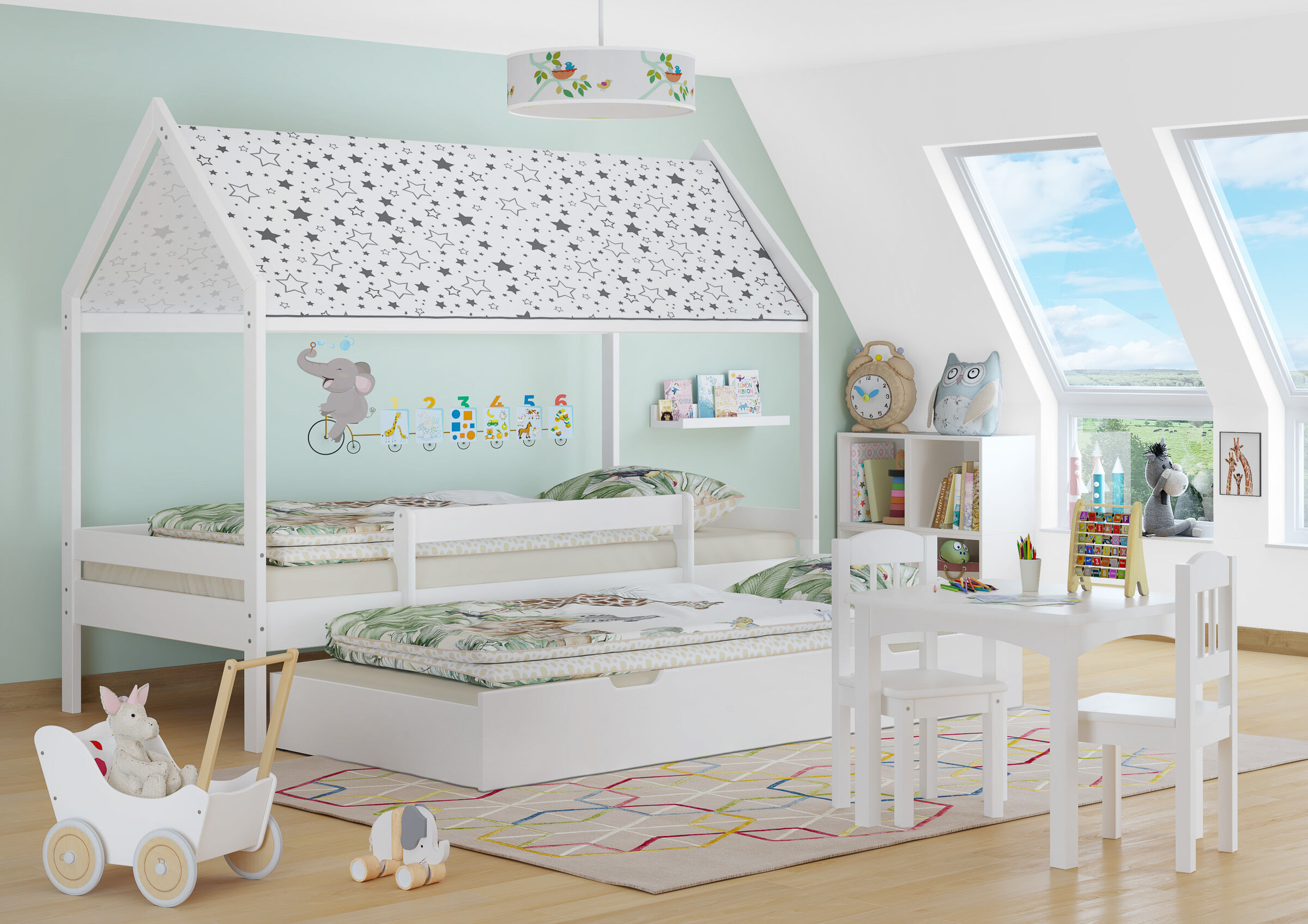 hochbett, zimmerdekoration, spielzimmer, teppich, spielzeugaufbewahrung, Kinderzimmer mit Himmelbett und Gästebettkasten