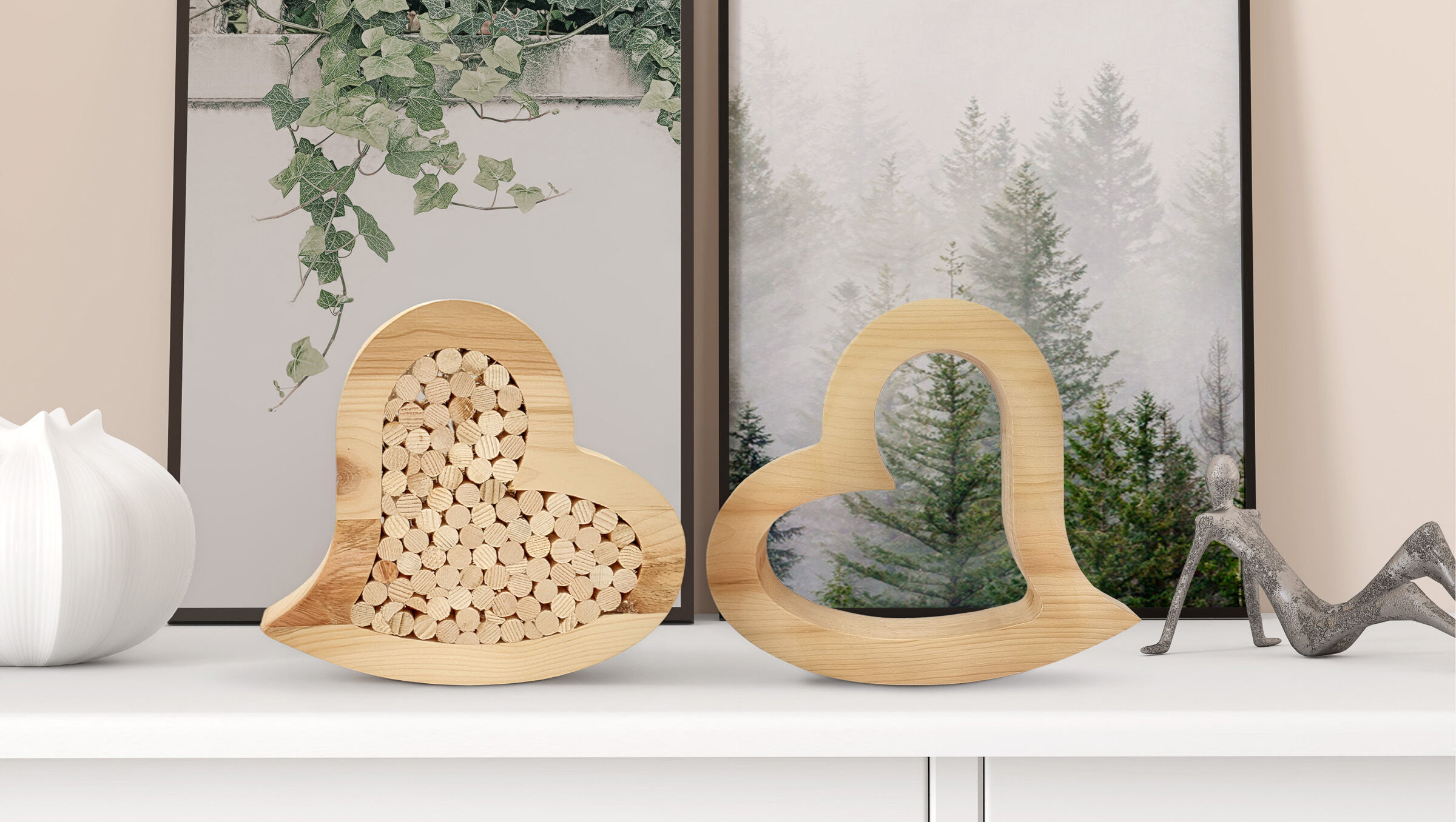 Holz, Töpferei, 2 Dekoherzen aus Zirbenholz