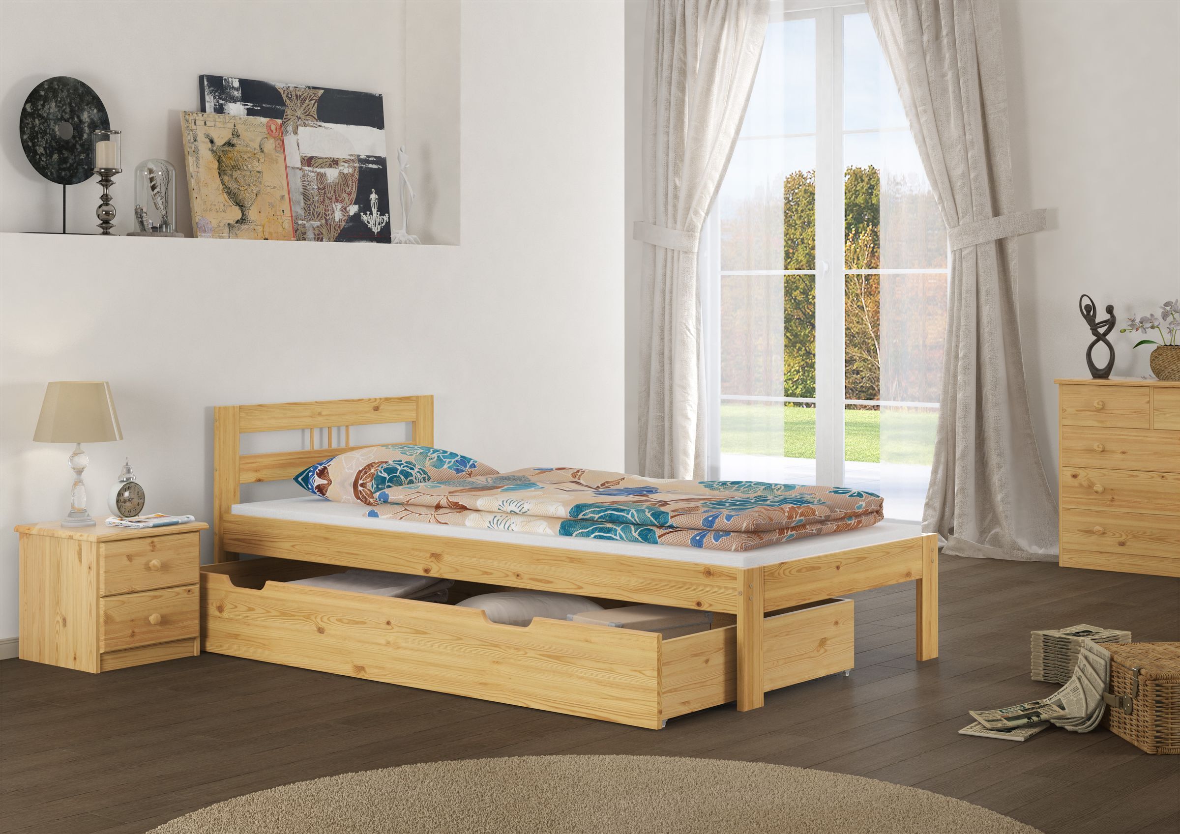 Bett, Holzbett, Nachttisch, Kleiderschrank, großes Fenster, Zimmerbild Jugendbett Kiefer natur mit Bettkasten
