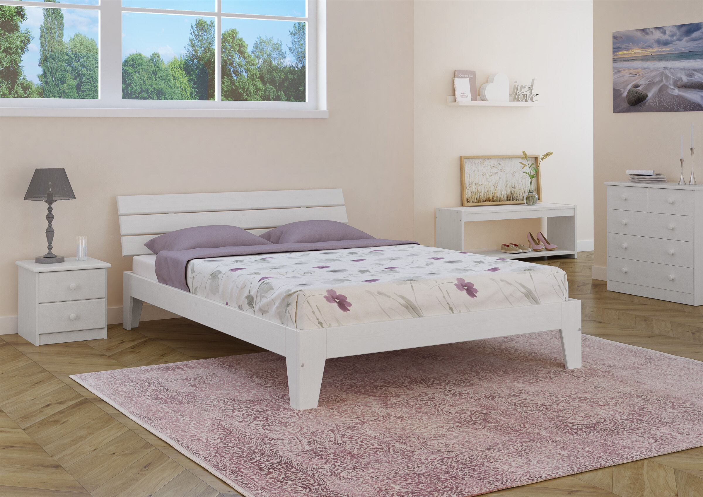 bett, queen-bett, weißes-holz, blumiges-bettzeug, rosa-teppich, Doppelbett Kiefer