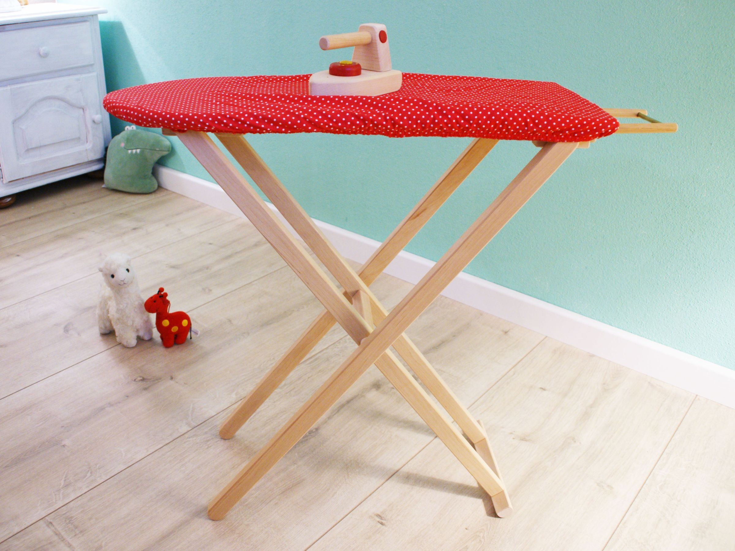 Kinderbügeltisch, Holztisch, Redigebügelbrett, Drehbares Bügelbrett, Polka-Dot Stoff, Spielzeug Bügelbrett